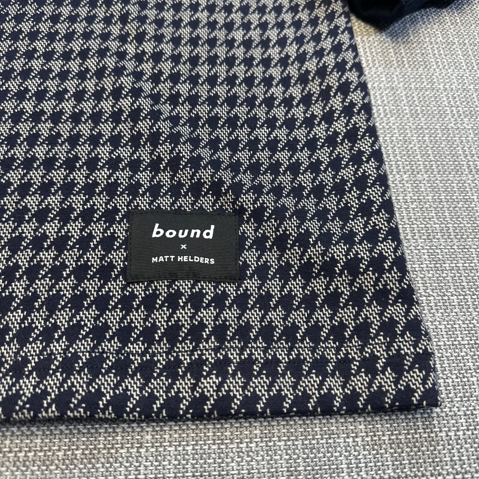 New Bound X Matt Helders Navy Dogtooth Sweater Mens Medium Pullover Preppy — image 3 of 8